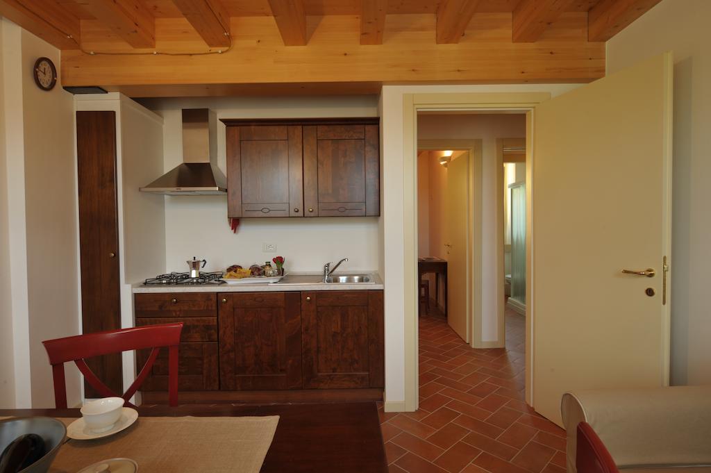 Le Camere Di Virgilio Monzambano Zimmer foto